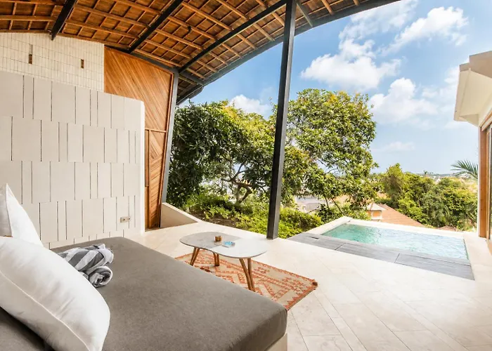 Stunning 2-br Penthouse With View, 800m To Canggu